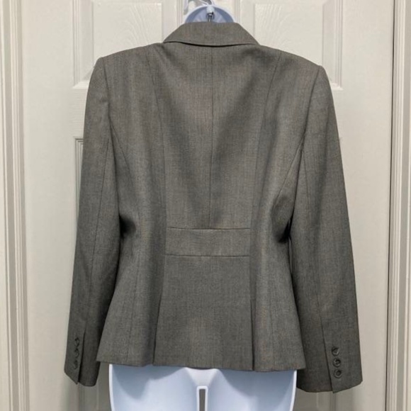 Tahari Arthur S. Levine Lined Blazer Suit Jacket Top Size 10 Petite - Gray - Picture 2 of 7